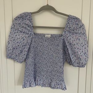 Heartloom smocked blouse XS